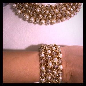 Pearl and gold crystal necklace/matching bracelet
