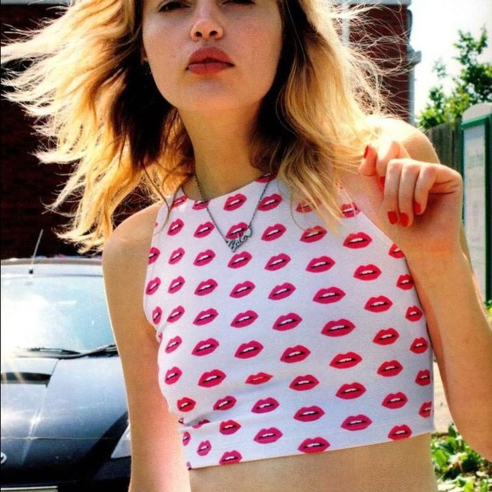 American Apparel Lip Crop Top