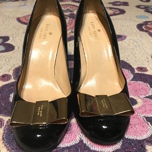 Kate Spade Pumps with Gold Bow