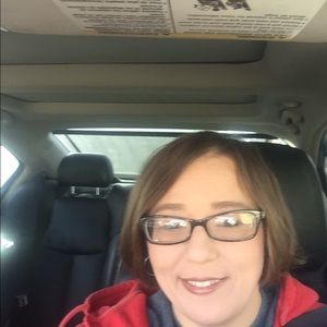 Meet your Posher, Janelle