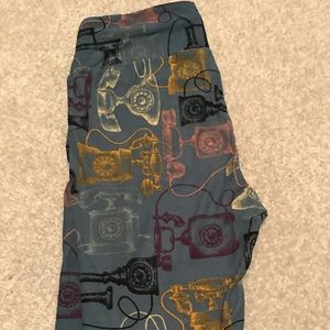 Lularoe OS LEGGINGS