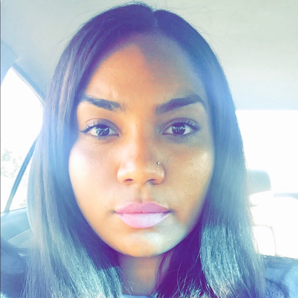 Meet your Posher, Britney