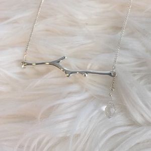 Chloe + Isabel BRANCH PENDANT NECKLACE