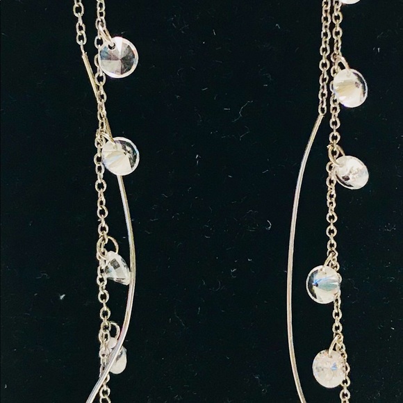 Thread earring/damaged - Picture 2 of 3