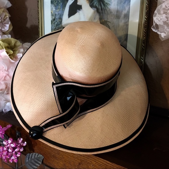 SOLD LOCALLY - Picture 6 of 8