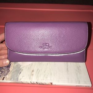 NWT Coach Wallet in Purple Pebble Leather