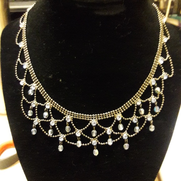 Blue rhinestone chain choker/necklace - Picture 2 of 3