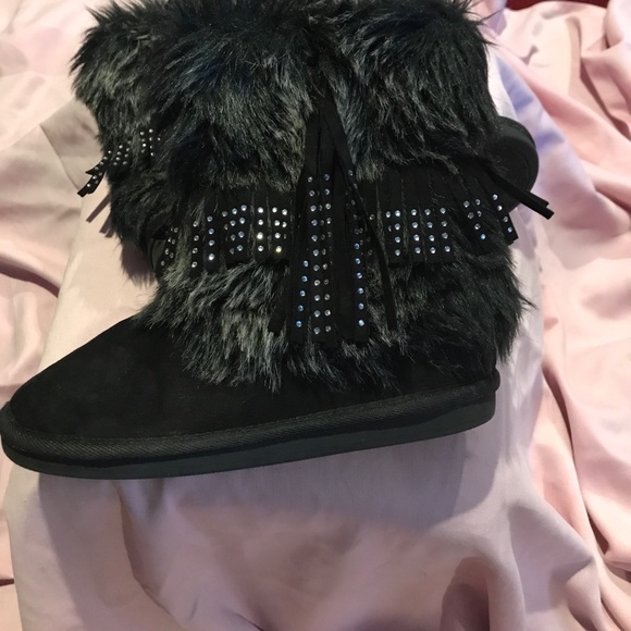 Justice. - Picture 2 of 4