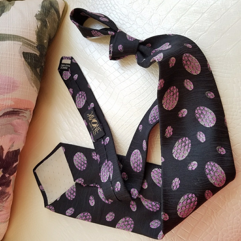 Pajon tie . Hand made