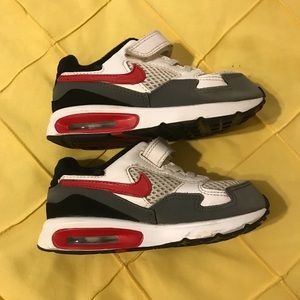 NIKE AIRMAX ST sz 9 boys