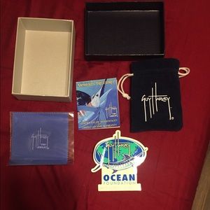 Guy Harvey turtle necklace new with tags in box