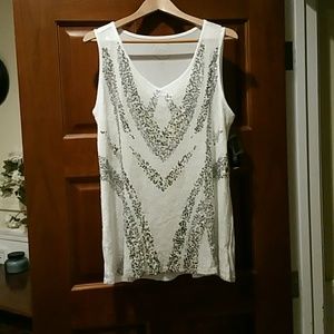 INC  SILVER AND WHITE SEQUENCE  TOP