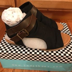 Christy Canvas Sandal