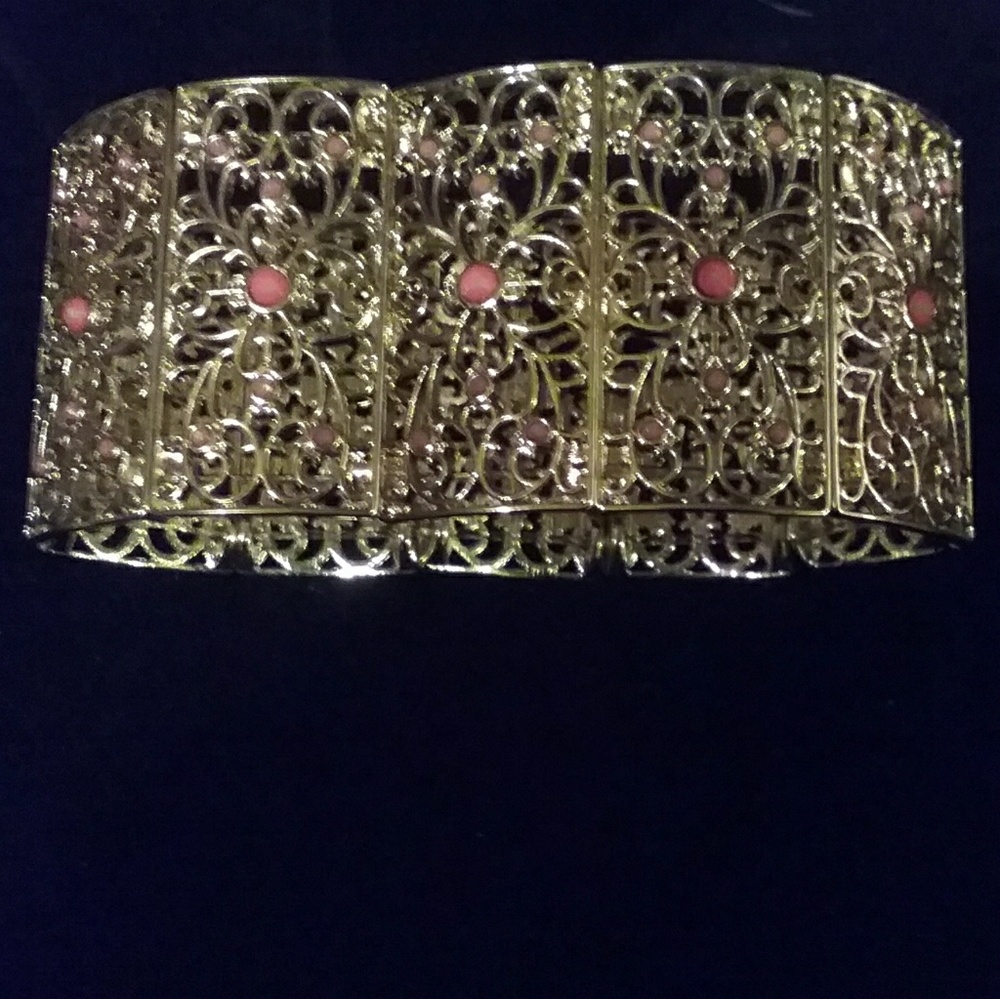 WH|BM: NWOT; Gold/Coral Filligree stretch Bracelet - Picture 3 of 3