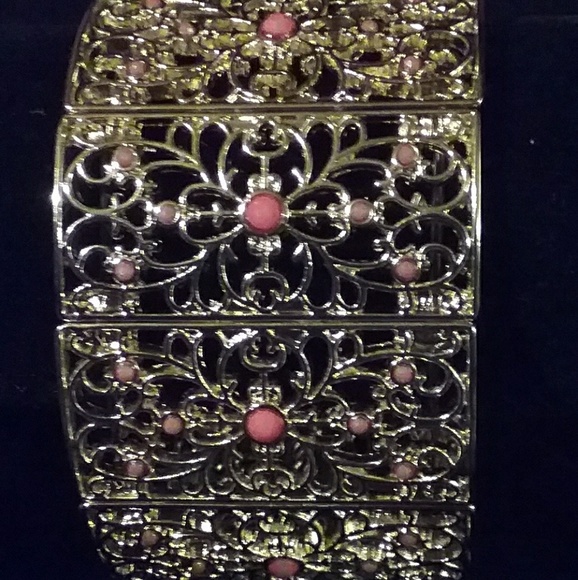 WH|BM: NWOT; Gold/Coral Filligree stretch Bracelet - Picture 2 of 3
