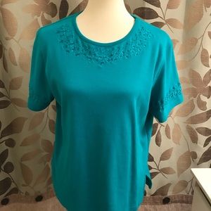 Alfred Dunner short sleeved embroidered top.