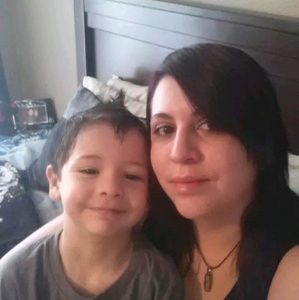 Meet your Posher, Tarra