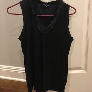 Sleeveless black medium Banana Republic blouse