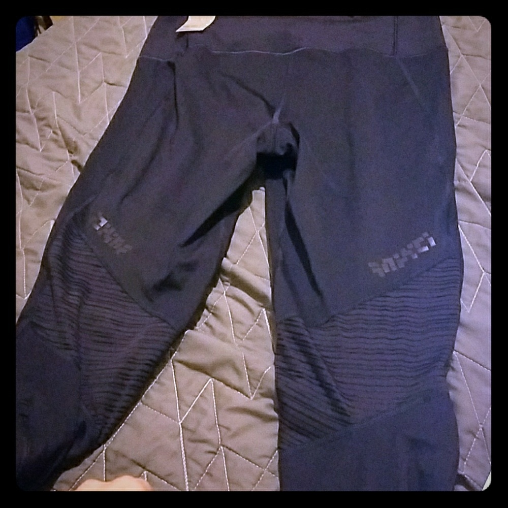 Adidas Woman's running leggings