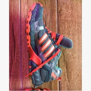 Adidas women’s Thrasher running shoes, size 10