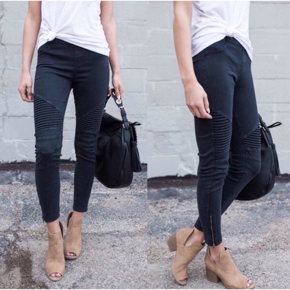 LAST ONE Fabulous Fit Black Moto Leggings - Picture 2 of 3