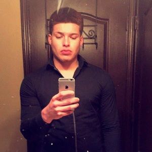 Meet your Posher, Tony