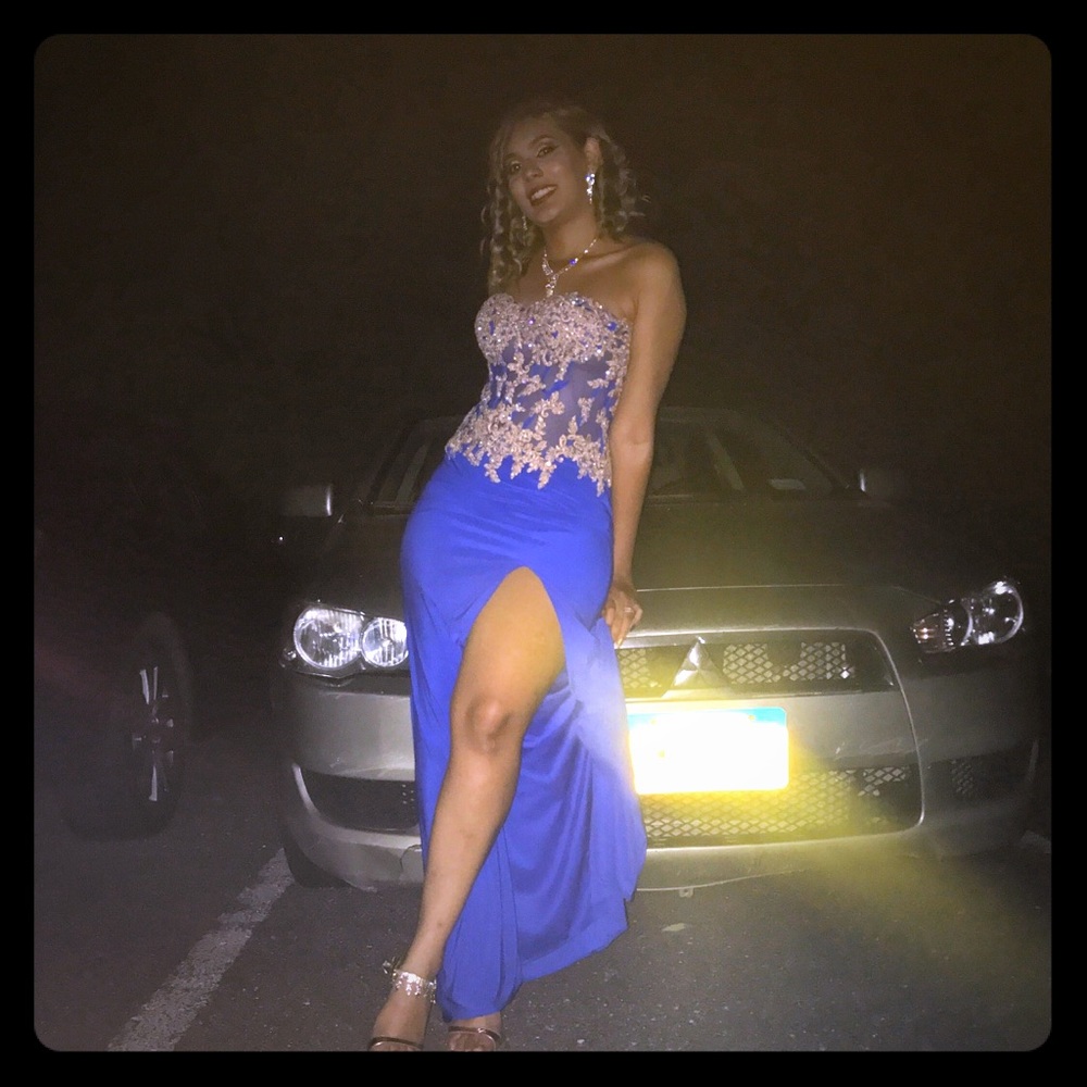 Formal gown size 8