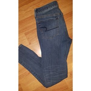 Women American eagle jeans, in great condition!!