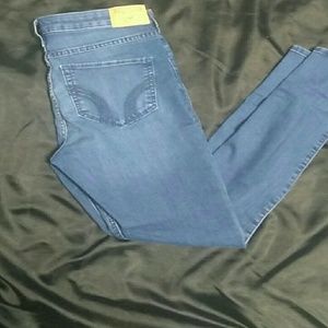 Hollister super skinny jeans