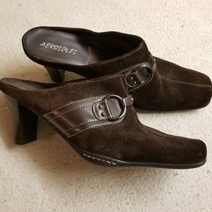 Brown leather Aerosoles Slip Ons Size 8.5M