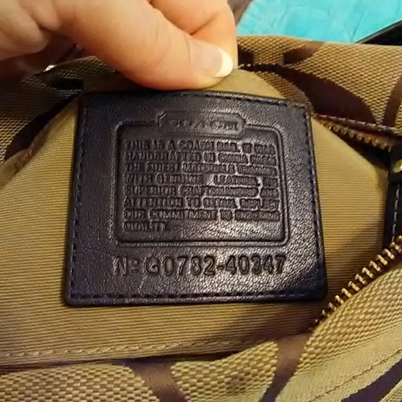 Coach - Picture 4 of 4