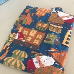 Lularoe One Size Christmas Leggings