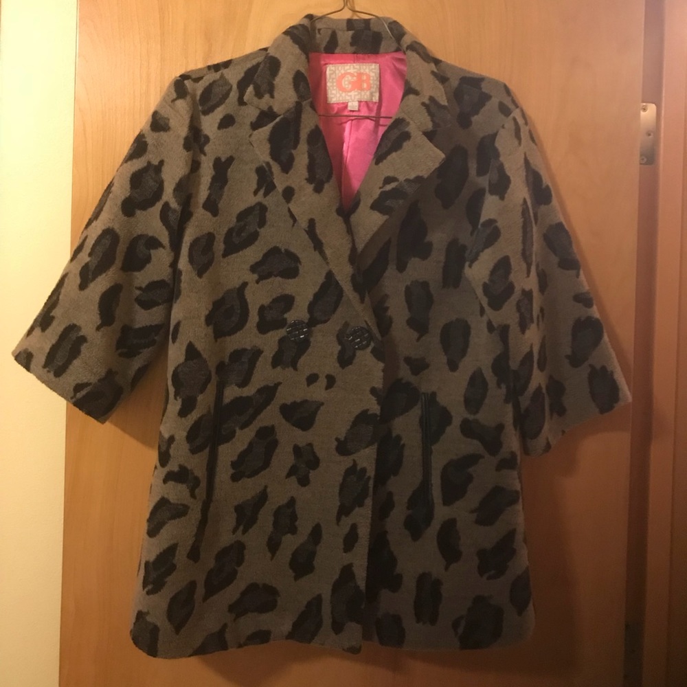 Short animal print jacket