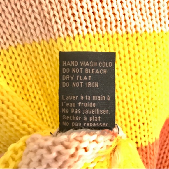 💛LUCCA COUTURE💛NWOT Bright Cropped Sweater - Picture 5 of 6