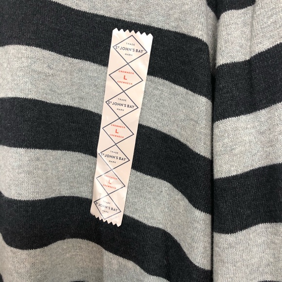 Men’s St John’s Bay Crewneck Sweater - Picture 2 of 7