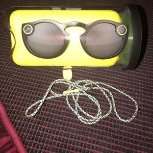 Black Snapchat Spectacles With Case And Charger