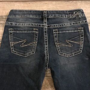 Women’s silver jeans