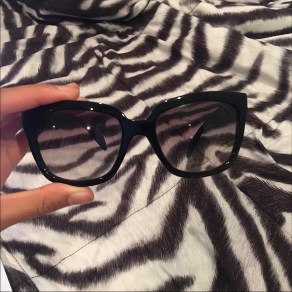 Prada sunnies main image 4