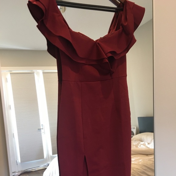 Burgundy ruffle off shoulder dress - Picture 3 of 5