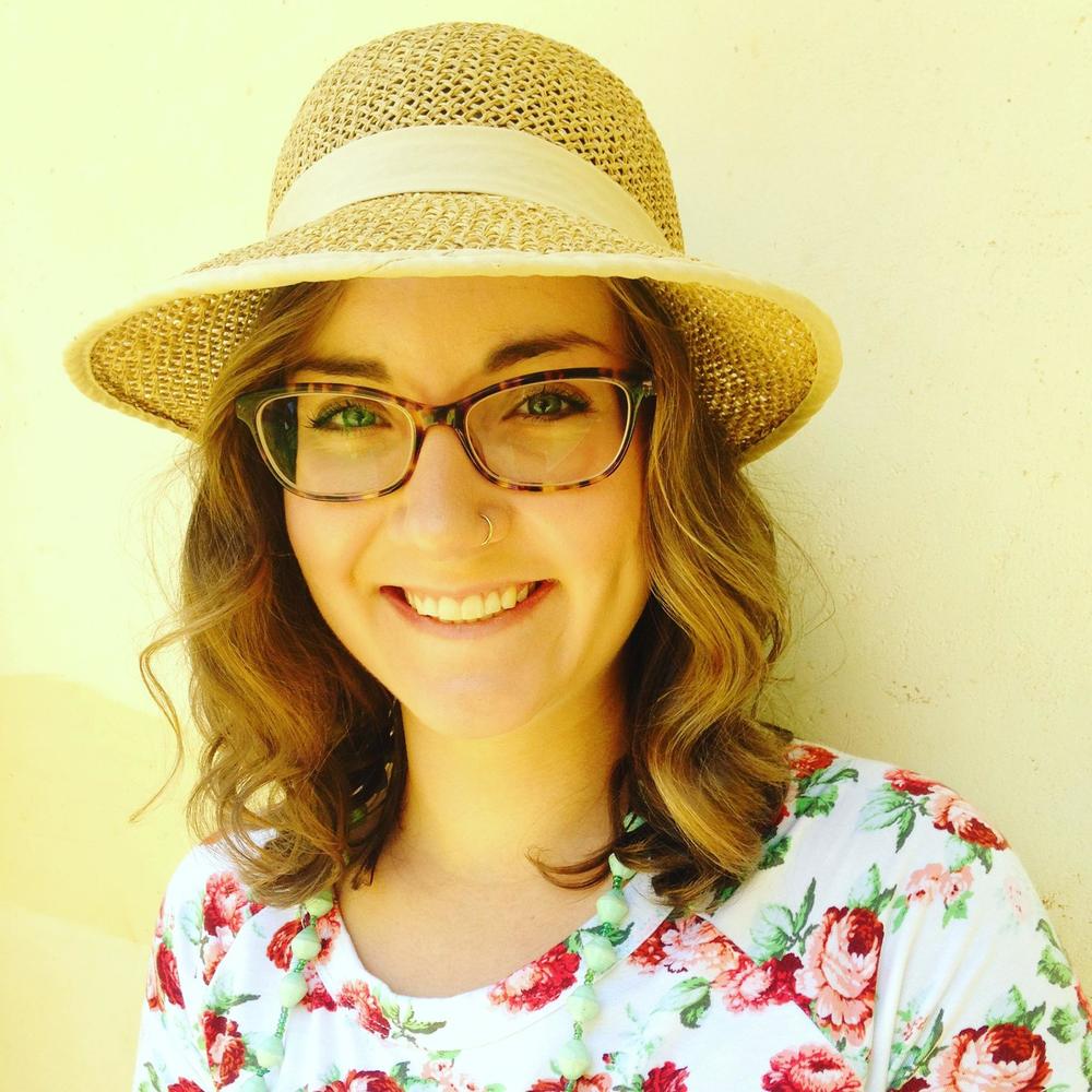 Meet your Posher, Adrianne
