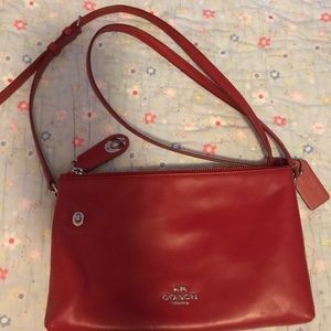 Special 1 hour price!! Red Coach Cross body