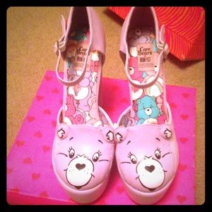 Iron Fist Share Bear Platforms