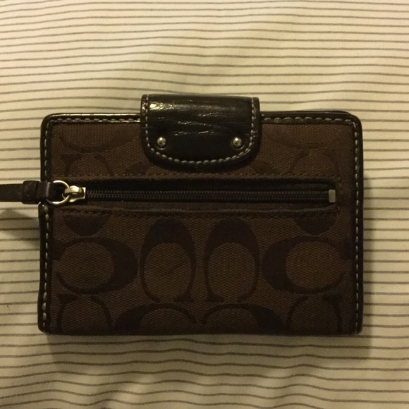 Coach Wallet - Picture 2 of 3