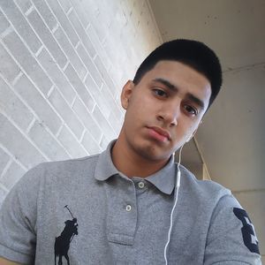 Meet your Posher, Javier