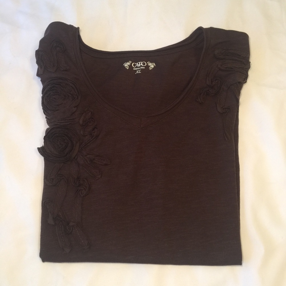Cato XL brown T-shirt.