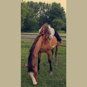 Meet your Posher, Amanda