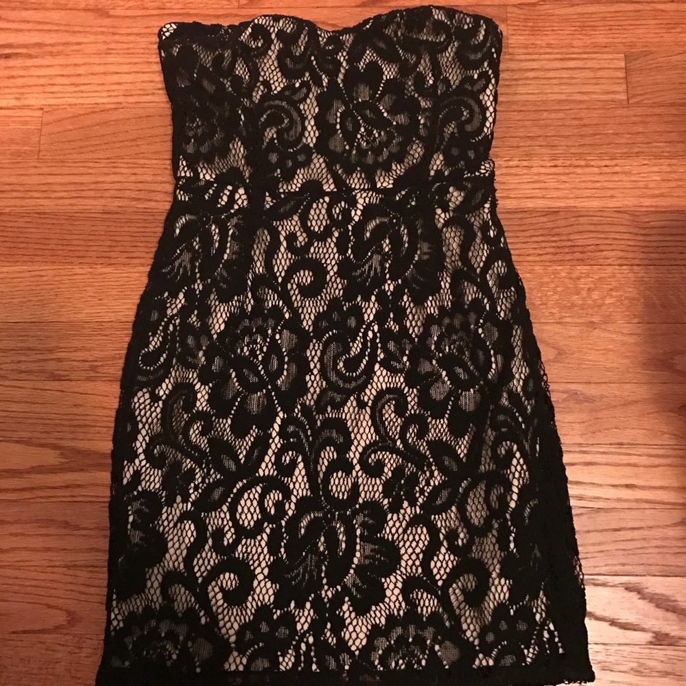 Lace black and beige dress