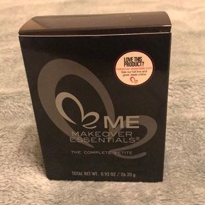 *** 50% in bundle NEW!! ME Travel Kit