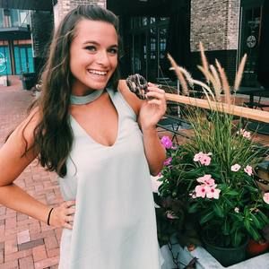 Meet your Posher, Mara