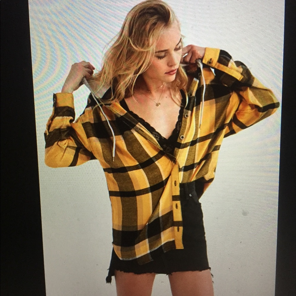 ISO BDG Darcy plaid flannel